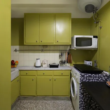 Apartment Pagrati Flat, 5' To Metro, 12' To Panathenaic Stadium