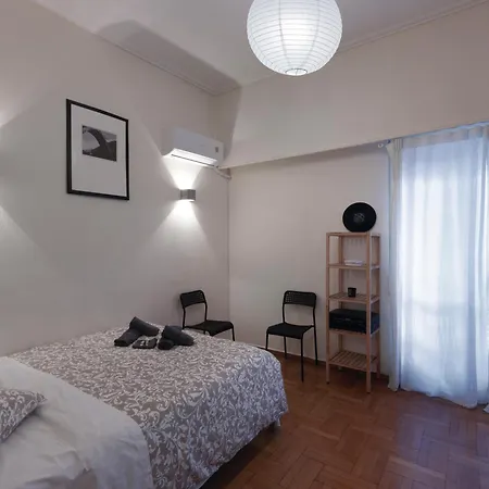 Apartment Pagrati Flat, 5' To Metro, 12' To Panathenaic Stadium *